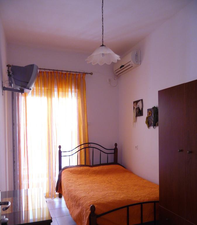 דירות Paralía Four Seasons 1 מראה חיצוני תמונה